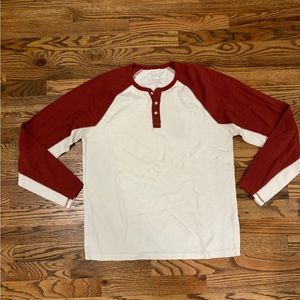 Lucky brand thermal Henley size L. EUC